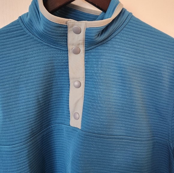 NWT Blue Quarter-Button Men's J.Crew Sweater Size Medium - Picture 2 of 5